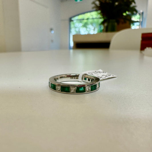 Emerald and diamond baguette eternity