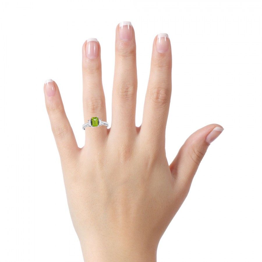 Adorn Peridot